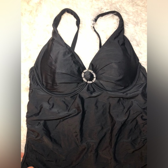 VENUS Black Bikini Sleek Swimwear Essential Tankini Top size 10 NWOT - Picture 7 of 8